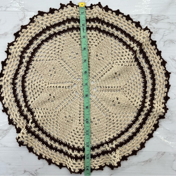 VINTAGE crochet cotton DOILIES - lot of 2 - Picture 4 of 4